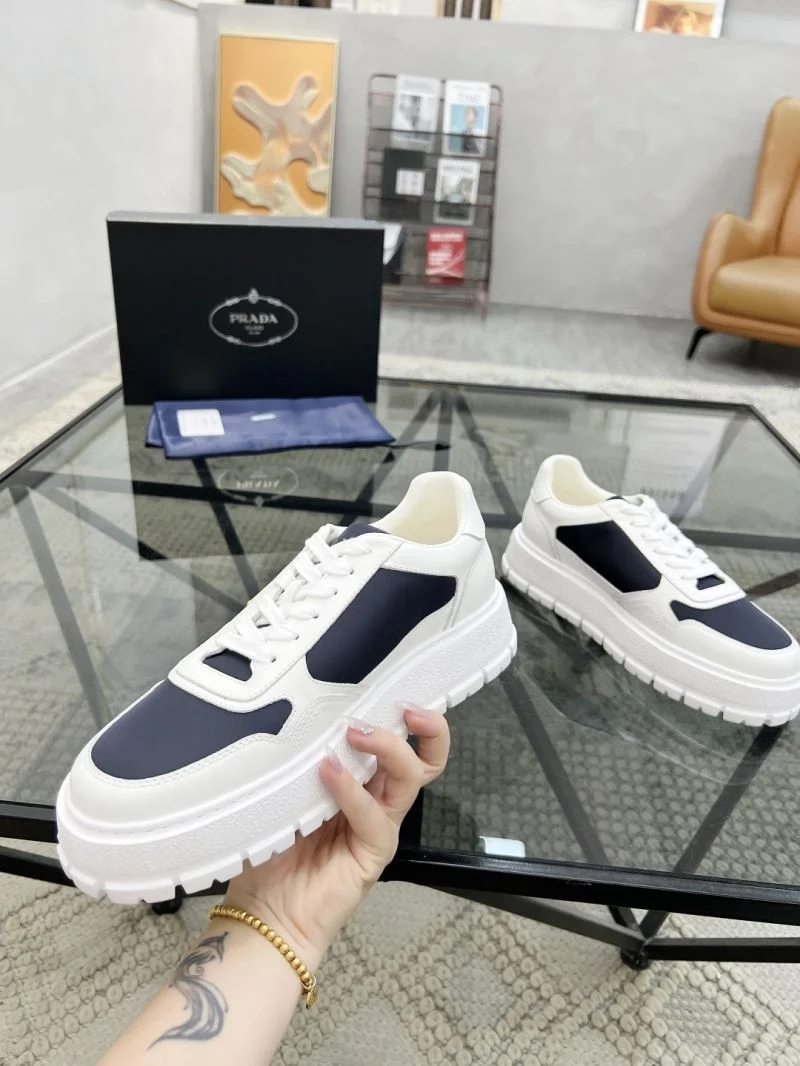 Prada Low Shoes TopPick 33660