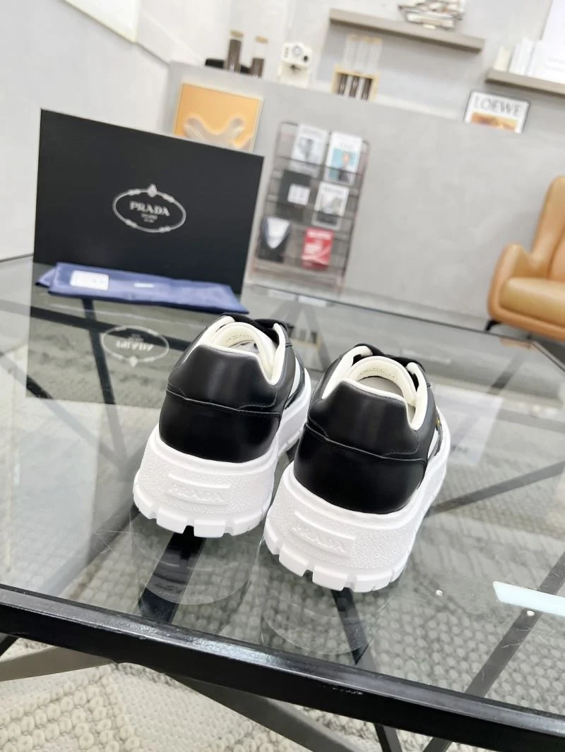 Prada Low Shoes Resilient 33659
