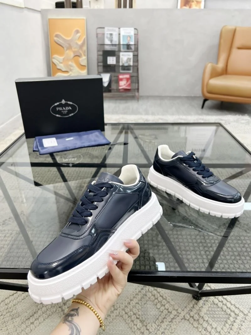 Prada Low Shoes FreshLook 33663