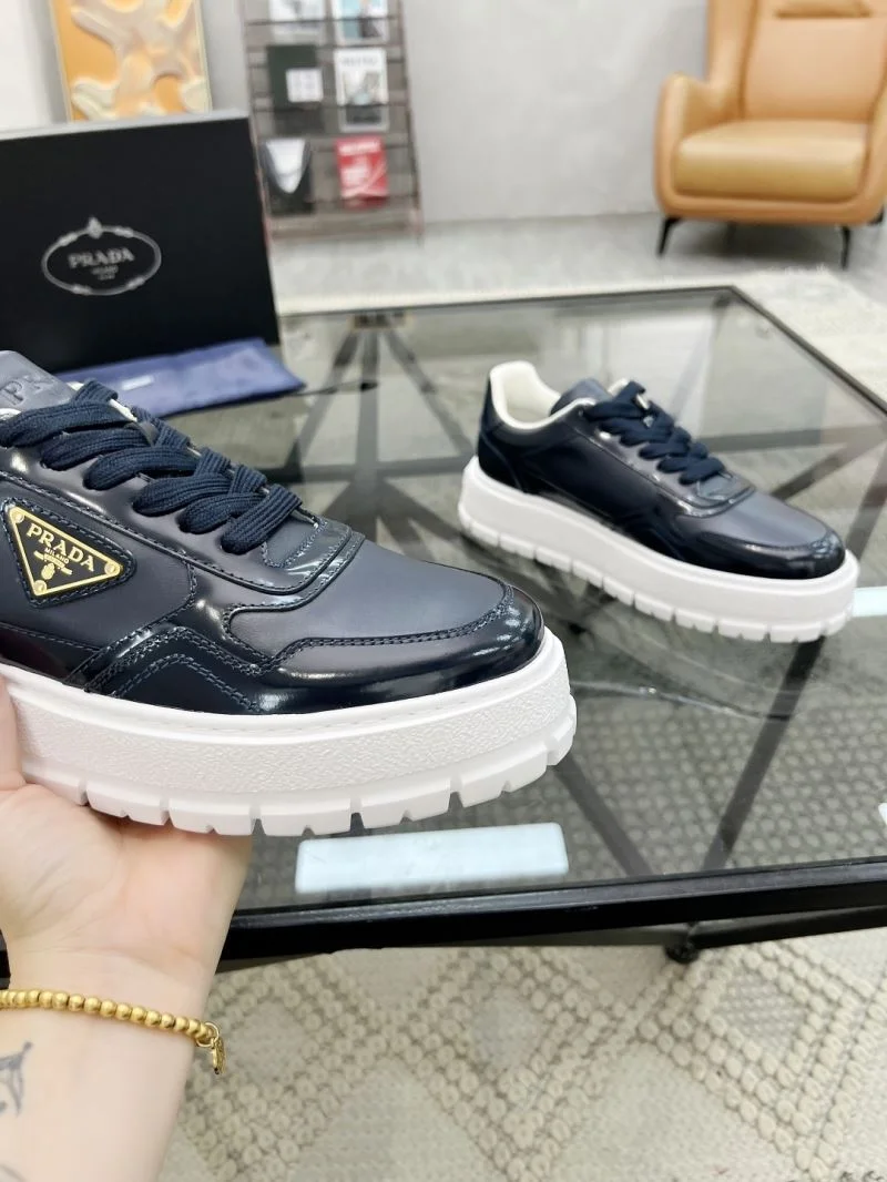 Prada Low Shoes FreshLook 33663