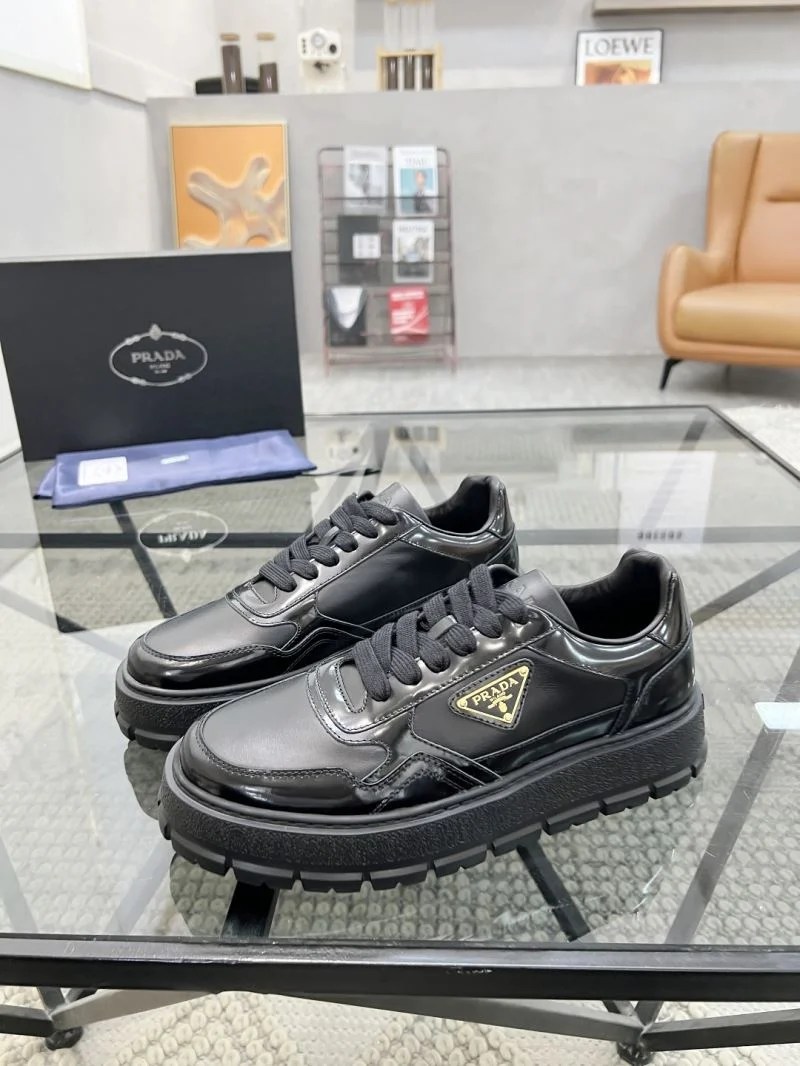 Prada Low Shoes Original 33664