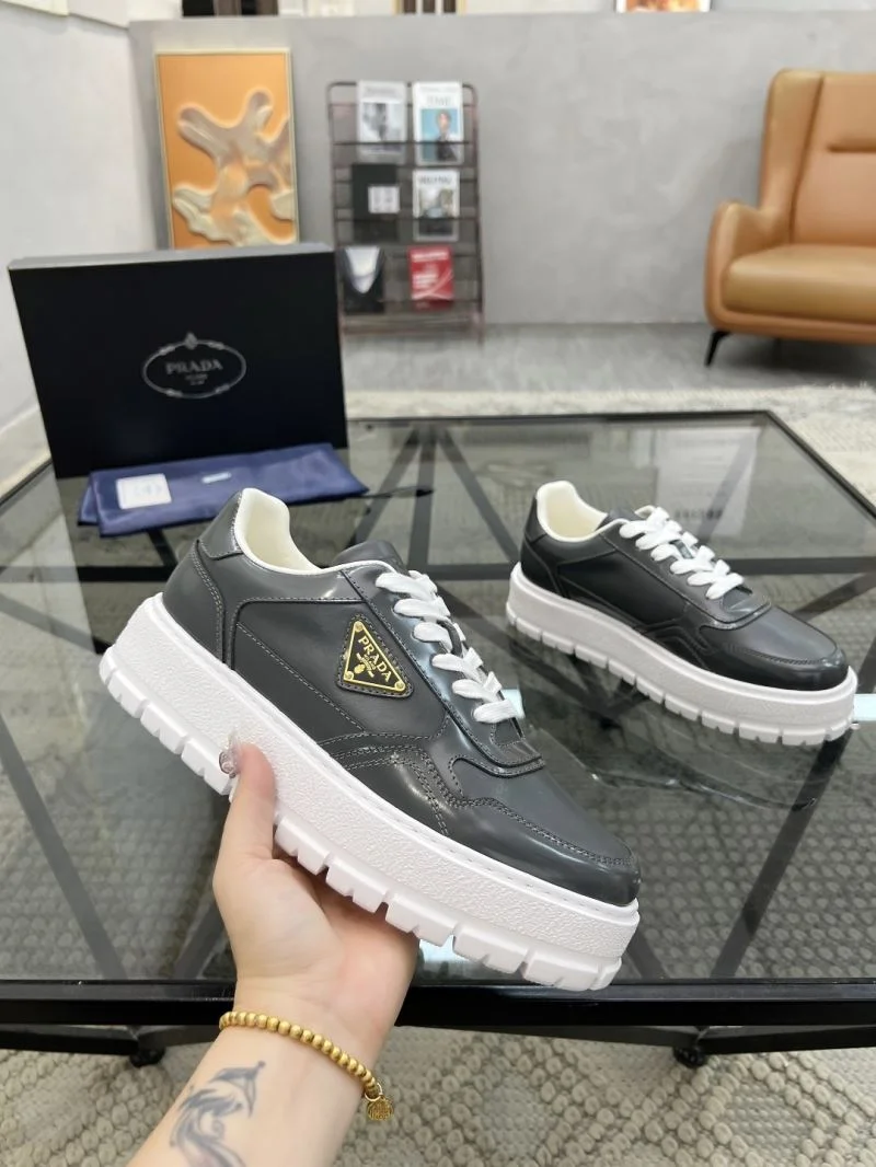 ZeroBulk Prada Low Shoes 33657