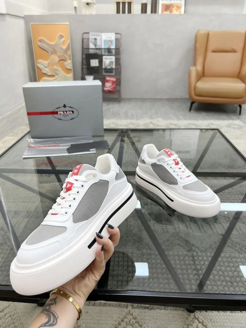 Modern Prada Low Shoes 33661