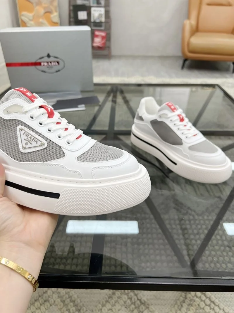Modern Prada Low Shoes 33661