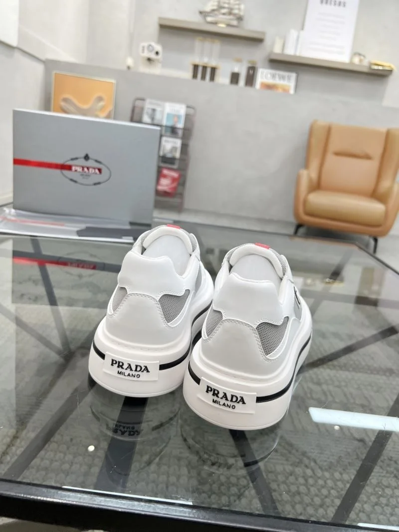 Modern Prada Low Shoes 33661