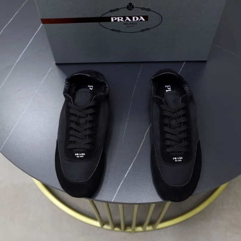 Sustainable Prada Low Shoes 33655