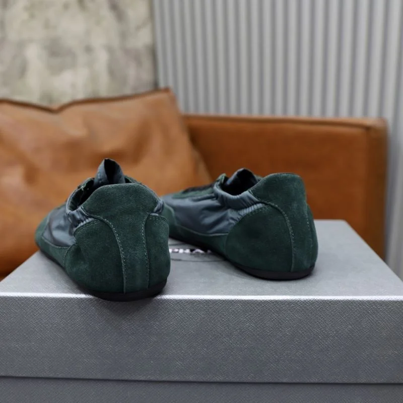 Prada Low Shoes Packable 33651