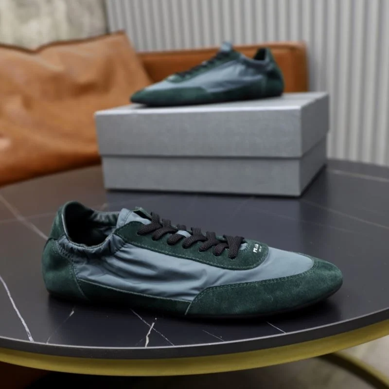 Prada Low Shoes Packable 33651
