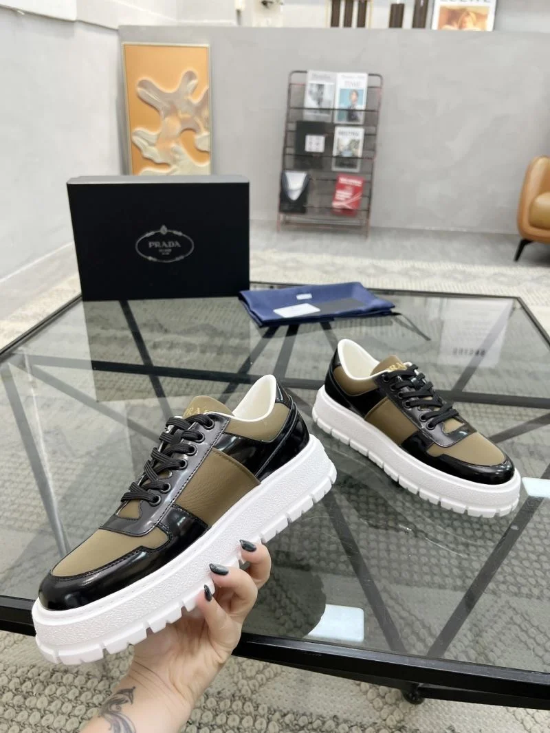 Contemporary Prada Low Shoes 33645