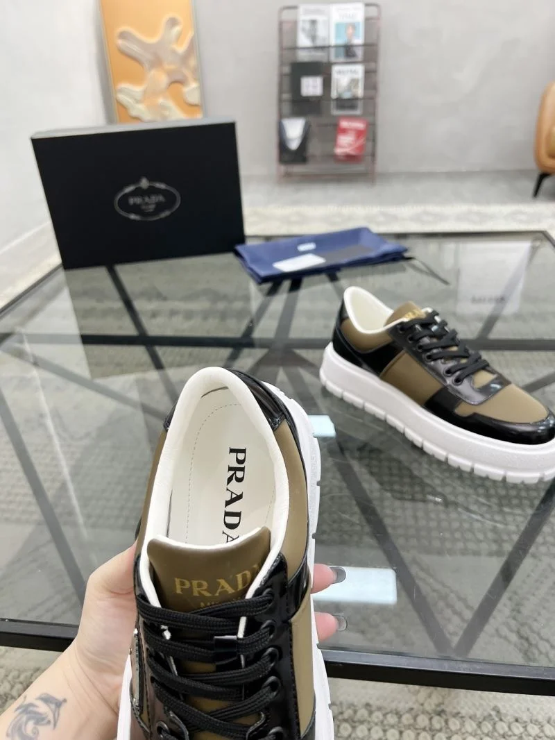Contemporary Prada Low Shoes 33645