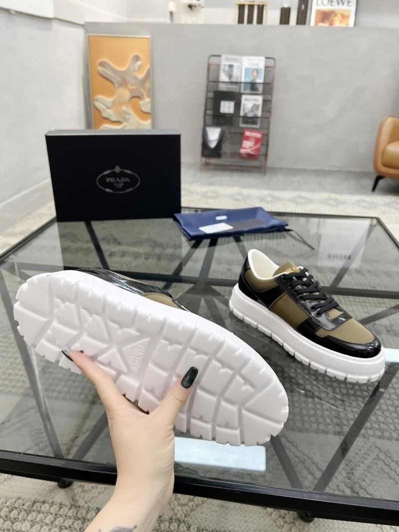 Contemporary Prada Low Shoes 33645