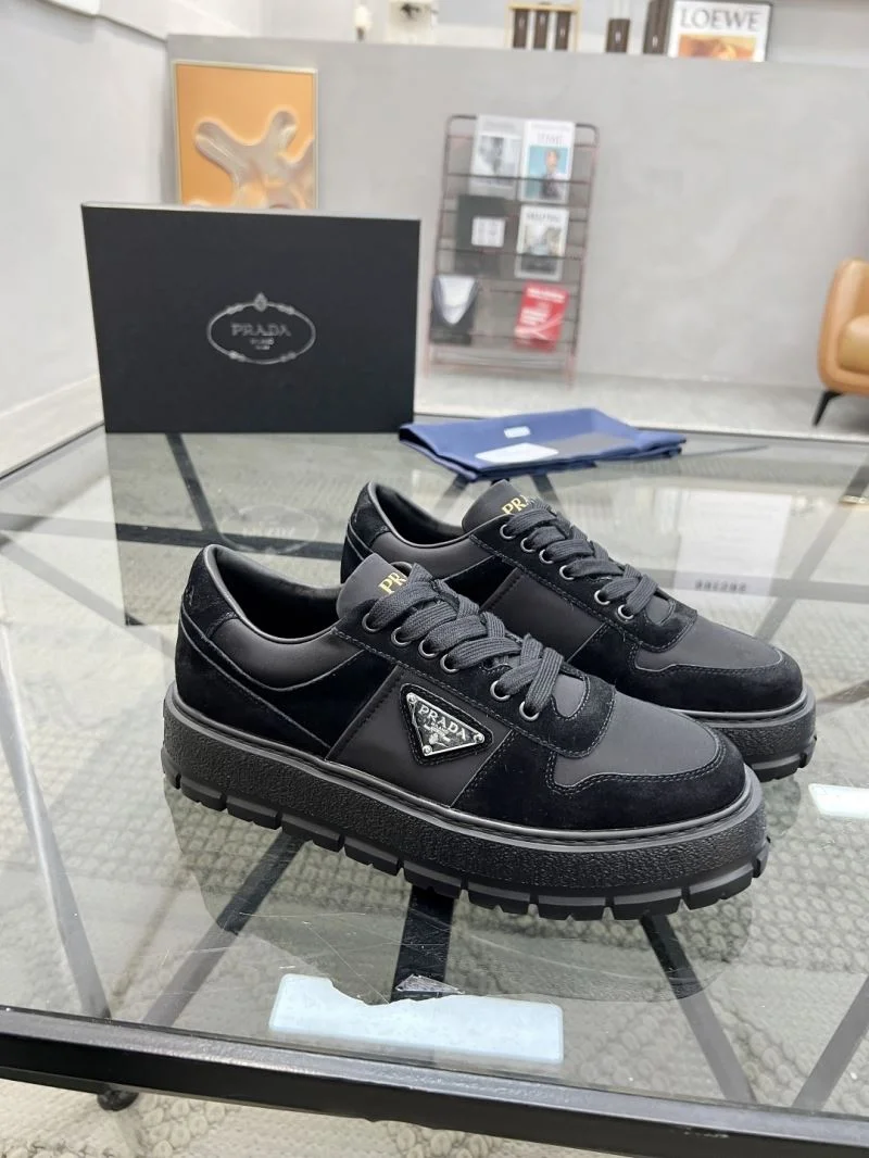 MoistureWicking Prada Low Shoes 33643