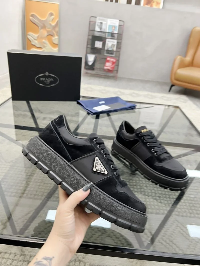 MoistureWicking Prada Low Shoes 33643