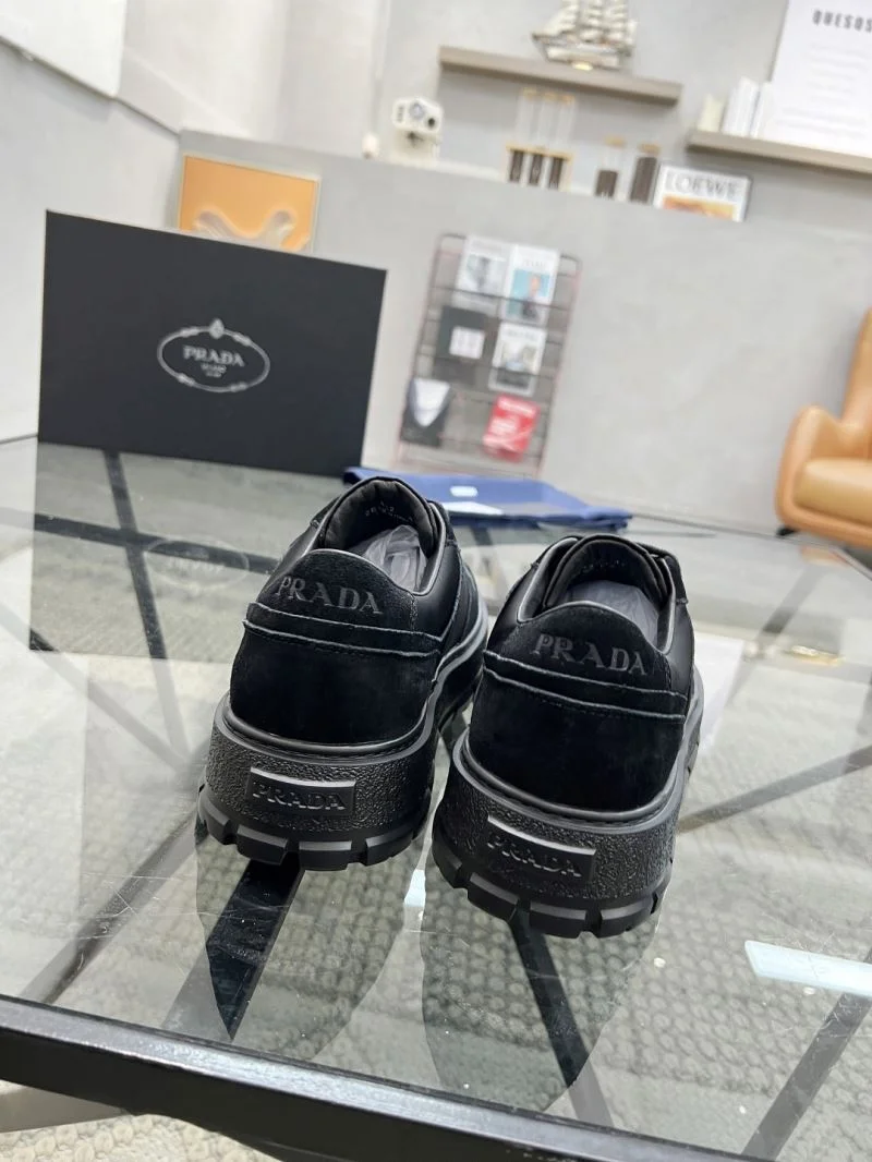 MoistureWicking Prada Low Shoes 33643