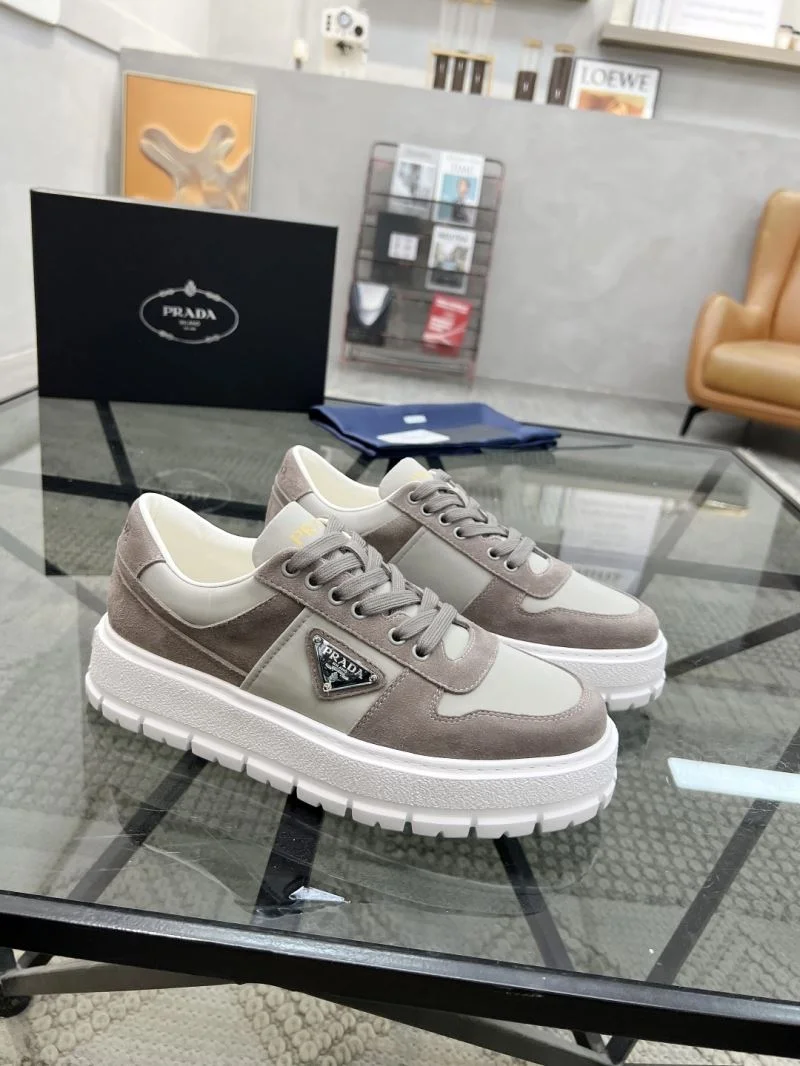 Prada Low Shoes UrbanChic 33632