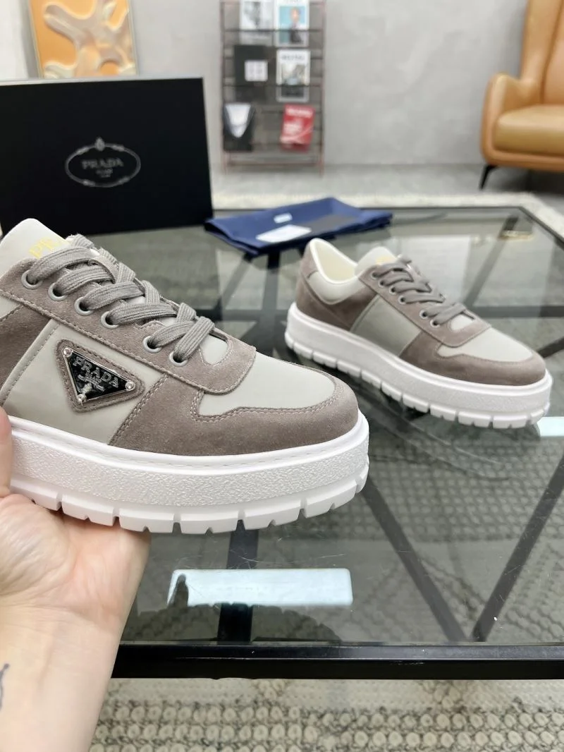 Prada Low Shoes UrbanChic 33632