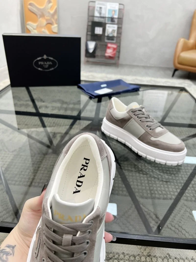 Prada Low Shoes UrbanChic 33632