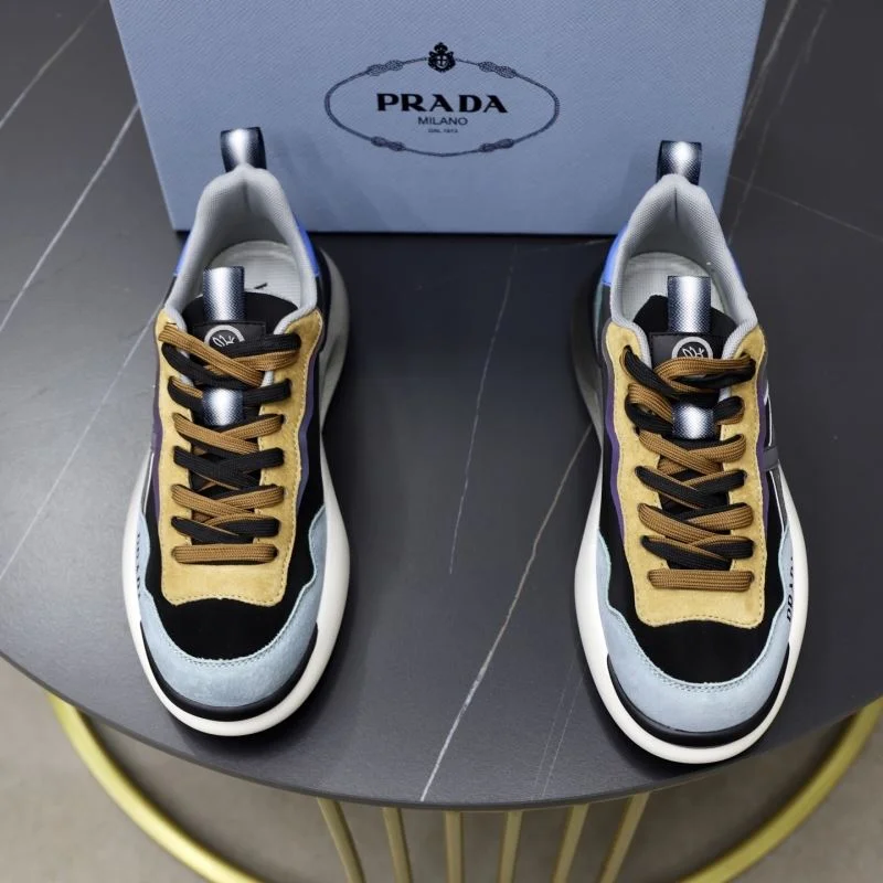 Sporty Prada Low Shoes 33638