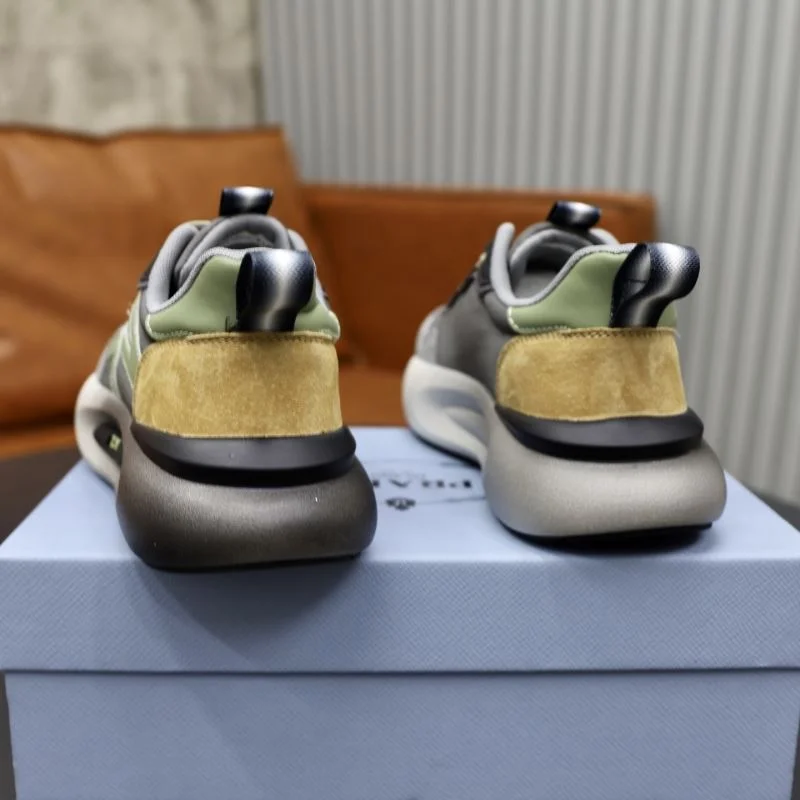 Modern Prada Low Shoes 33628