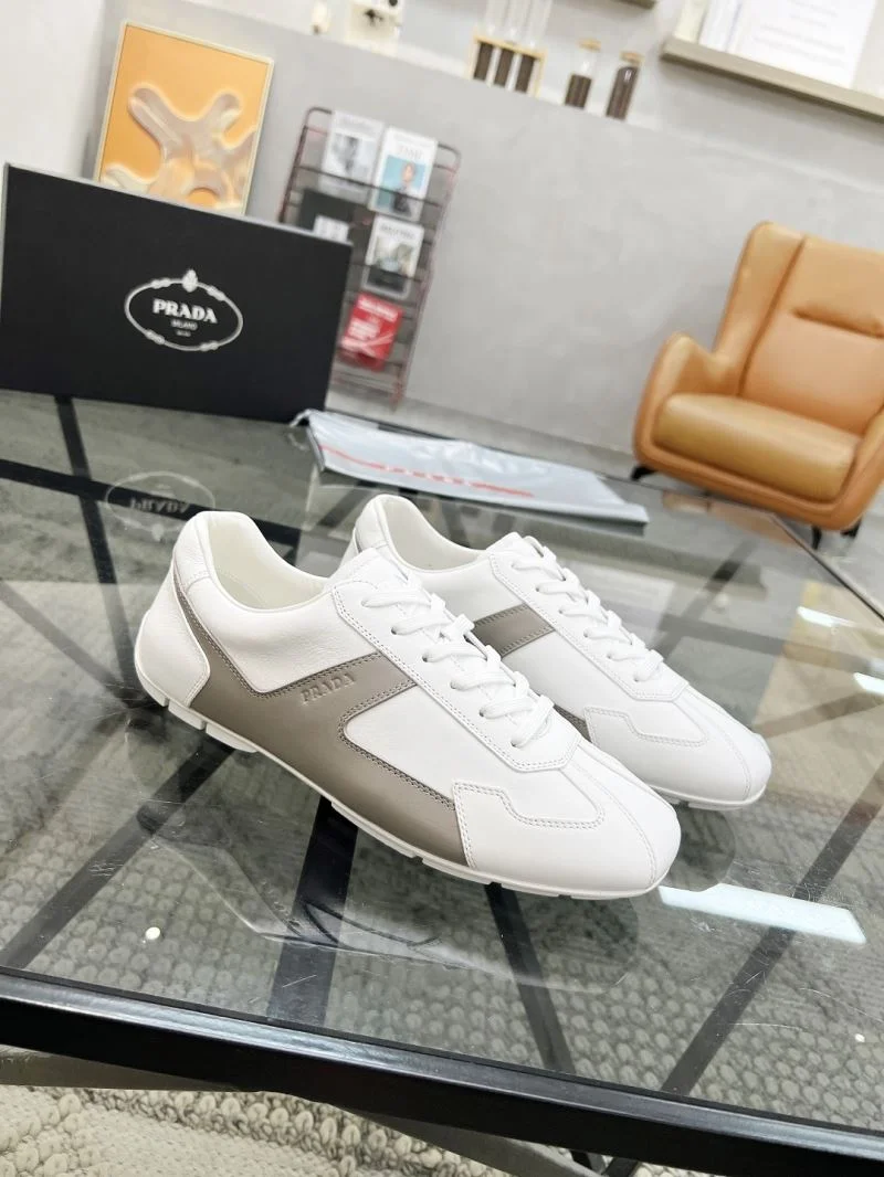 Comfortable Prada Low Shoes 33634