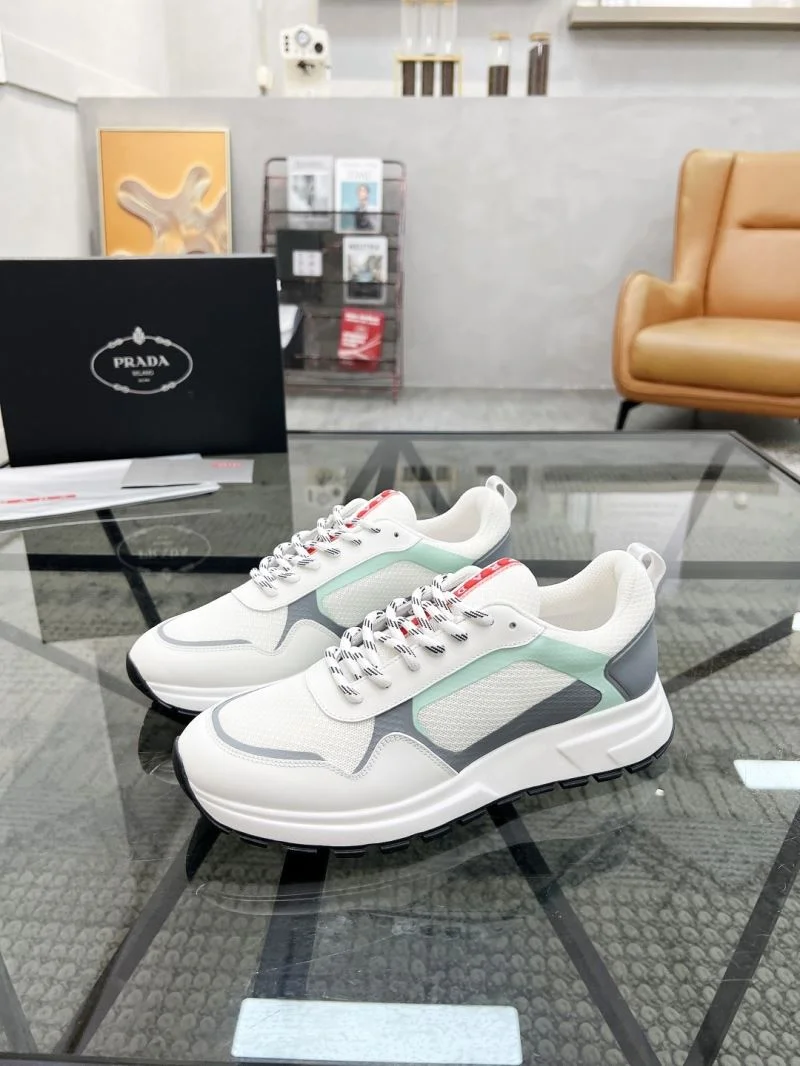 Casual Prada Low Shoes 33642