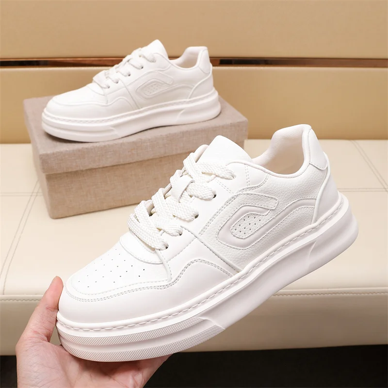 Prada Low Shoes Reliable 33624