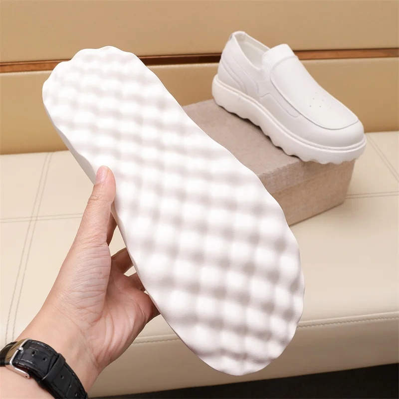 Prada Low Shoes UrbanStyle 33623
