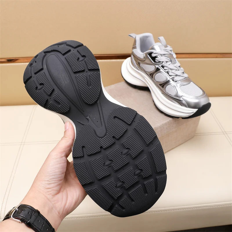 Prada Low Shoes Reliable 33621