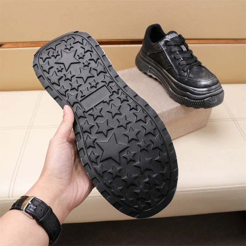 Prada Low Shoes Comfortable 33618