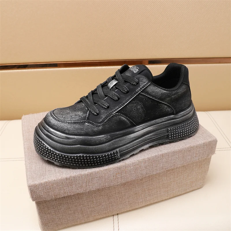 Prada Low Shoes Comfortable 33618