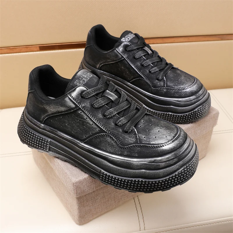 Prada Low Shoes Comfortable 33618