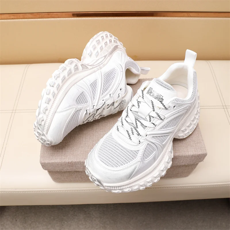 Efficient Prada Low Shoes 33611
