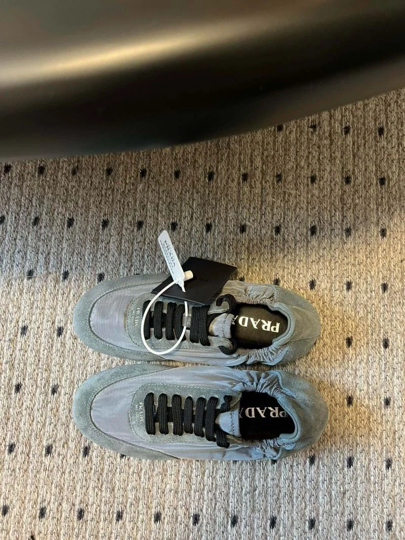 Sporty Prada Low Shoes 34419