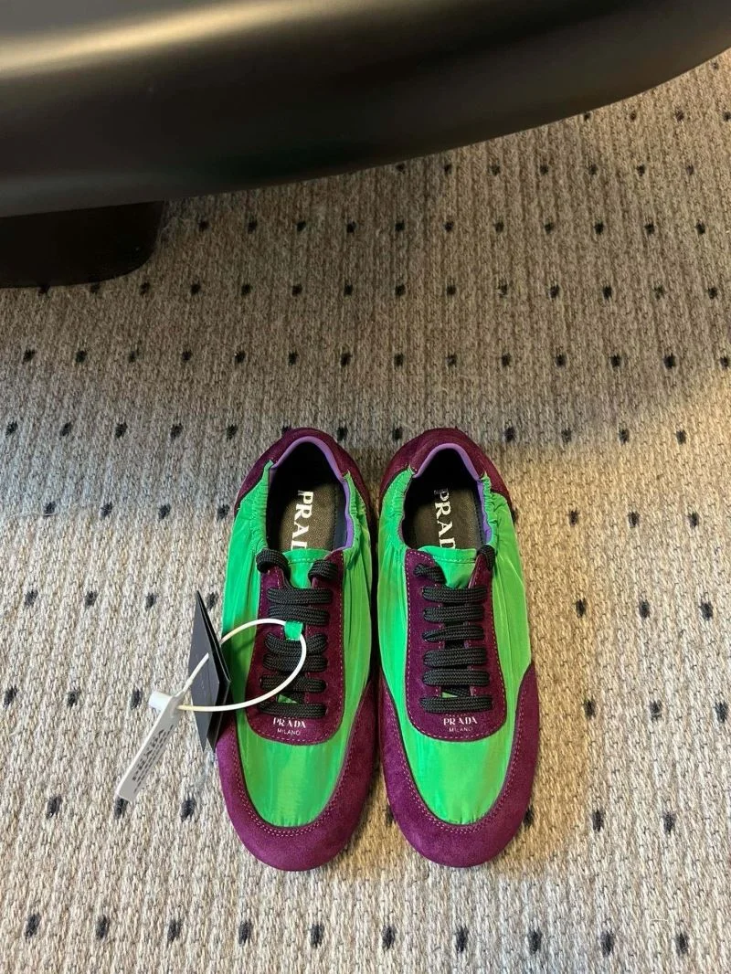 Sporty Prada Low Shoes 34412