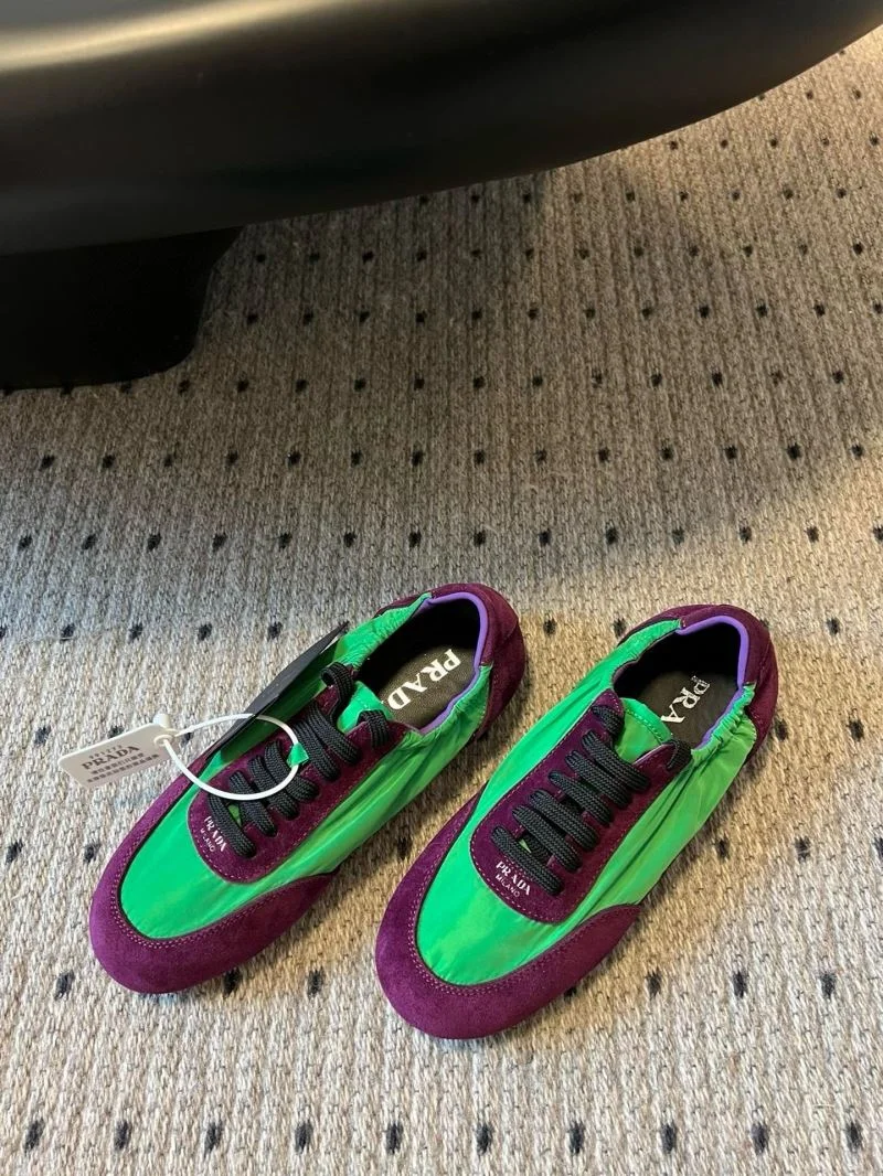 Sporty Prada Low Shoes 34412