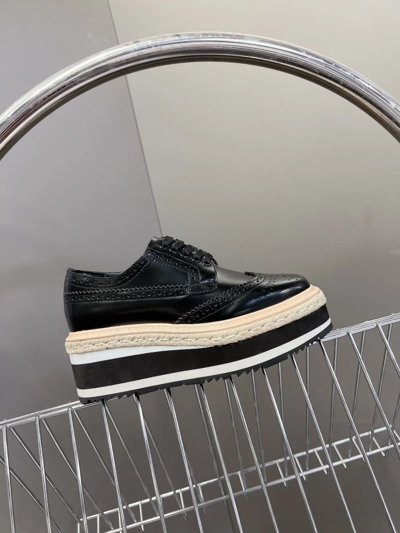 Prada Low Shoes Premium 34430