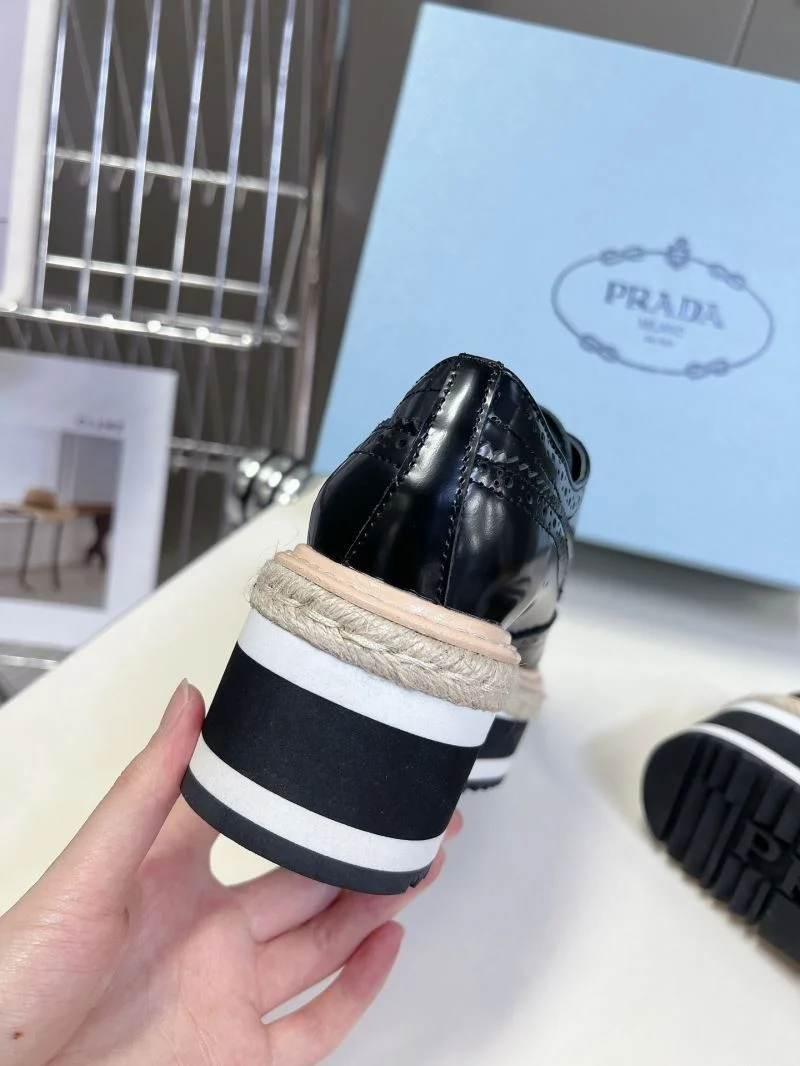 Prada Low Shoes Premium 34430