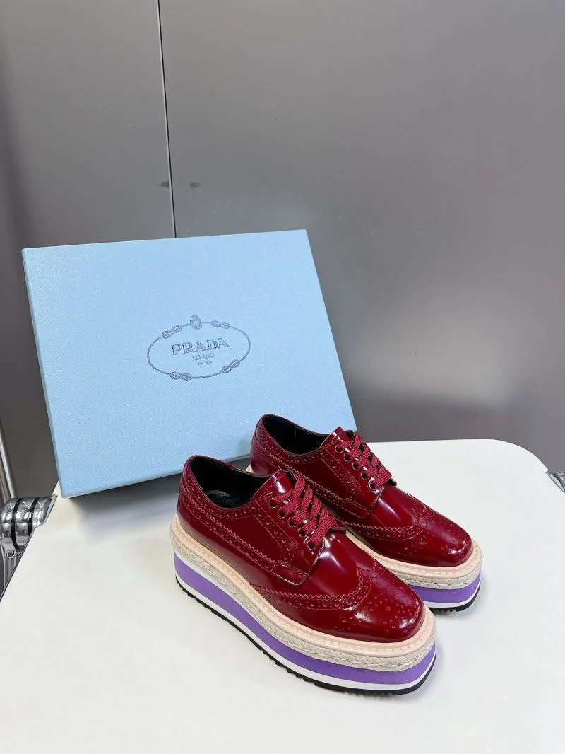 Breathable Prada Low Shoes 34429