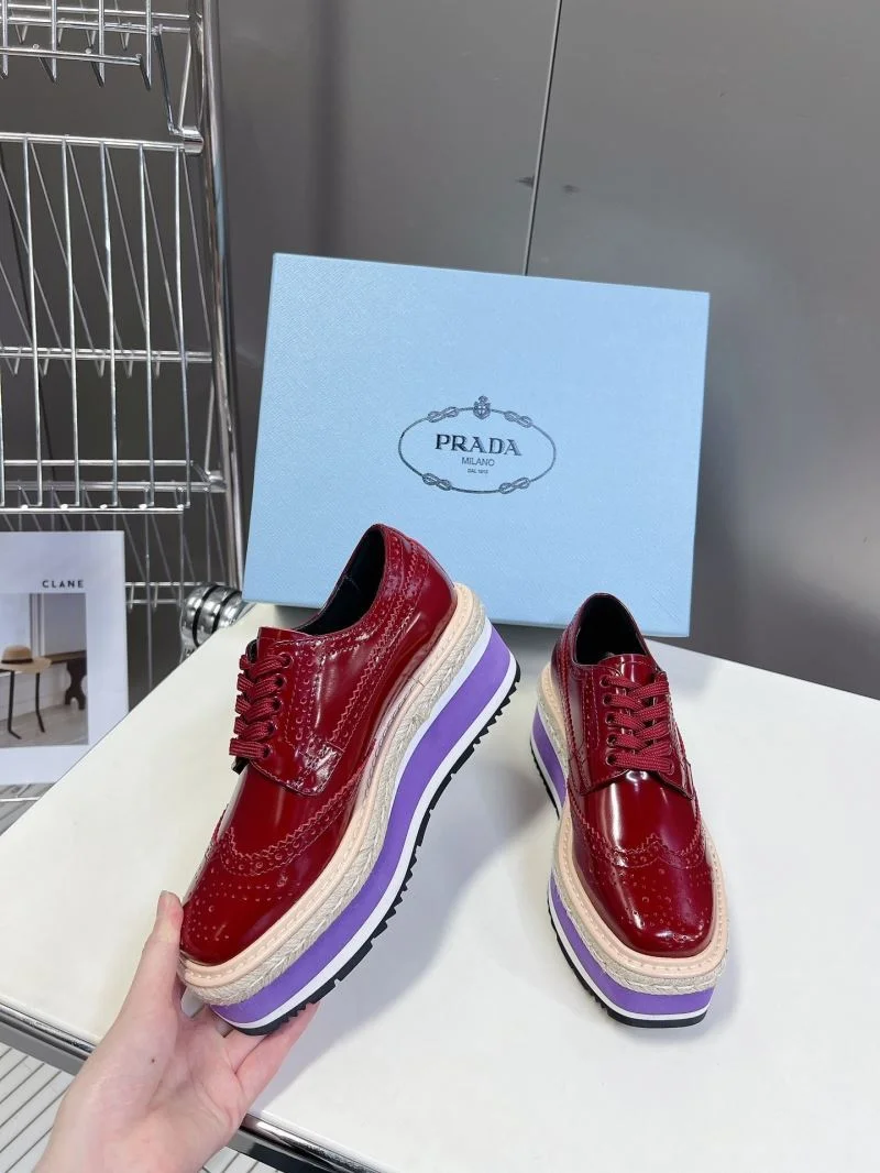 Breathable Prada Low Shoes 34429