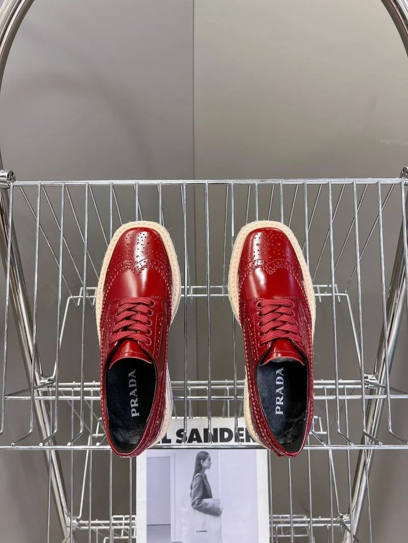 Breathable Prada Low Shoes 34429