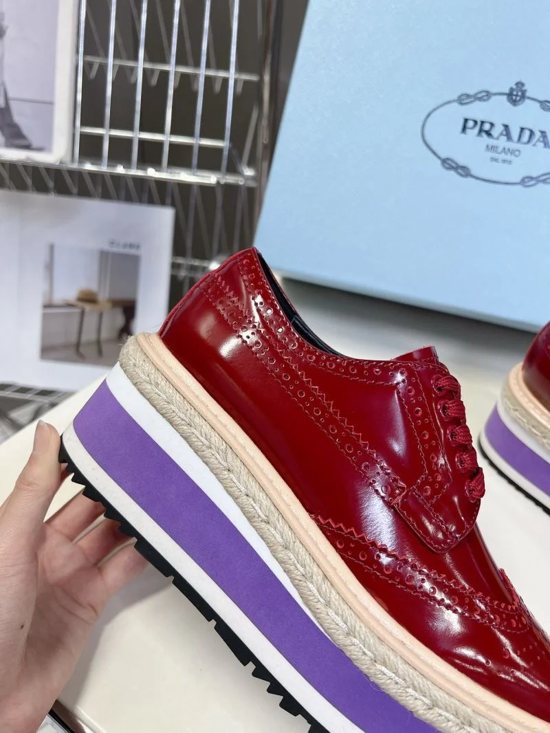 Breathable Prada Low Shoes 34429