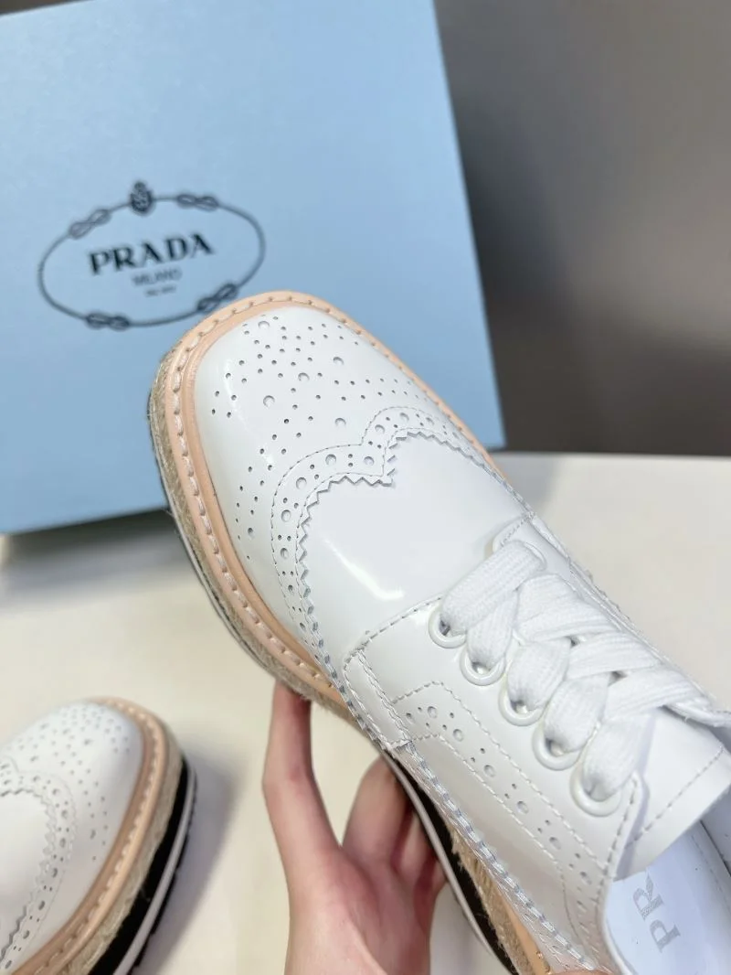 NewStyle Prada Low Shoes 34426
