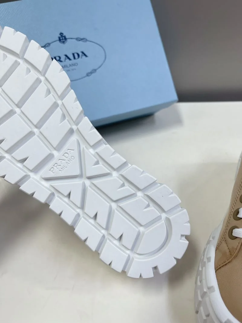 Prada Low Shoes OdorResistant 34424