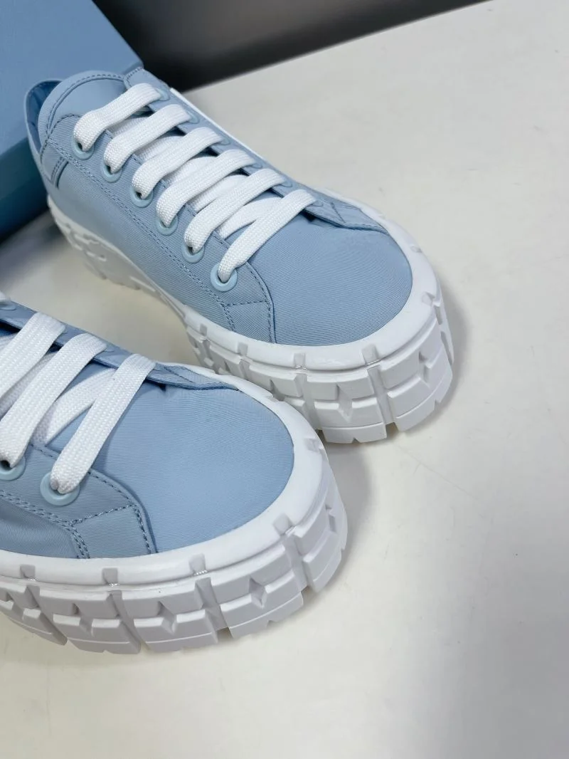 Prada Low Shoes TechFriendly 34401