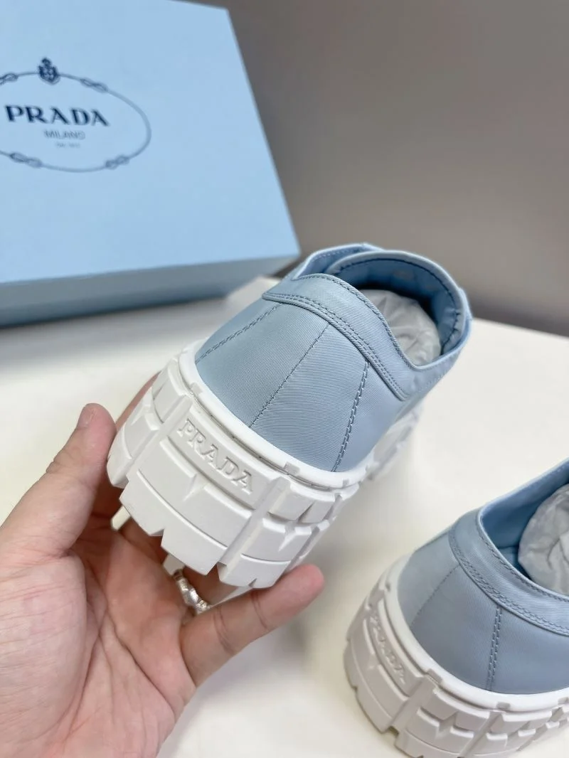 Prada Low Shoes TechFriendly 34401