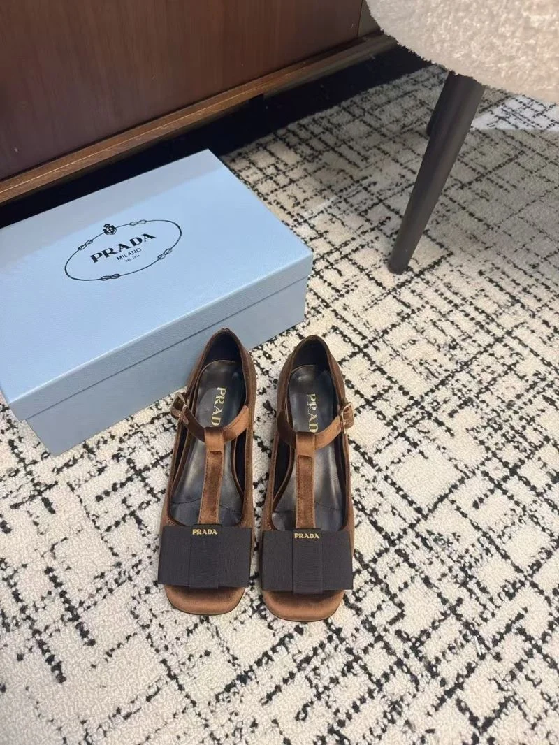 Prada Low Shoes TopPick 34399