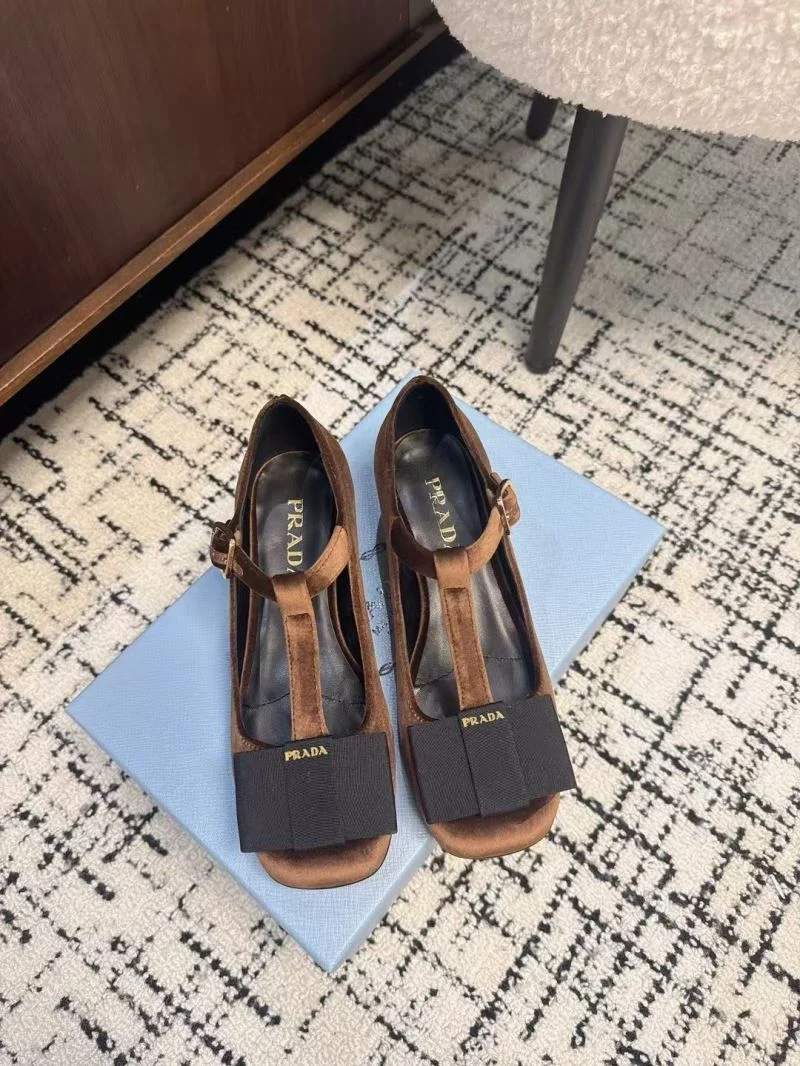 Prada Low Shoes TopPick 34399