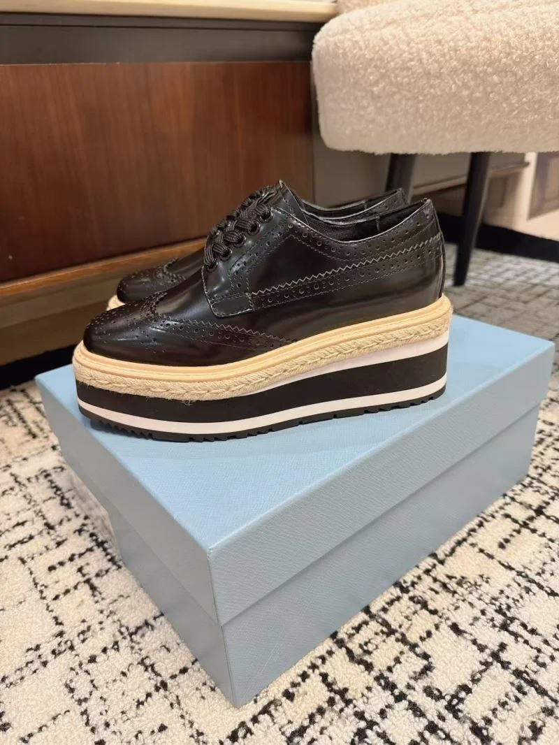 Affordable Prada Low Shoes 34403