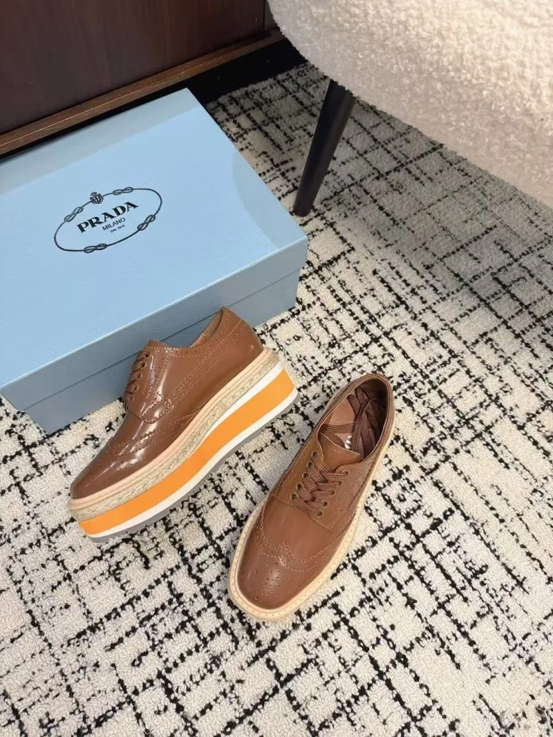 Modern Prada Low Shoes 34405
