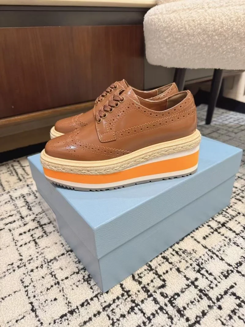 Modern Prada Low Shoes 34405
